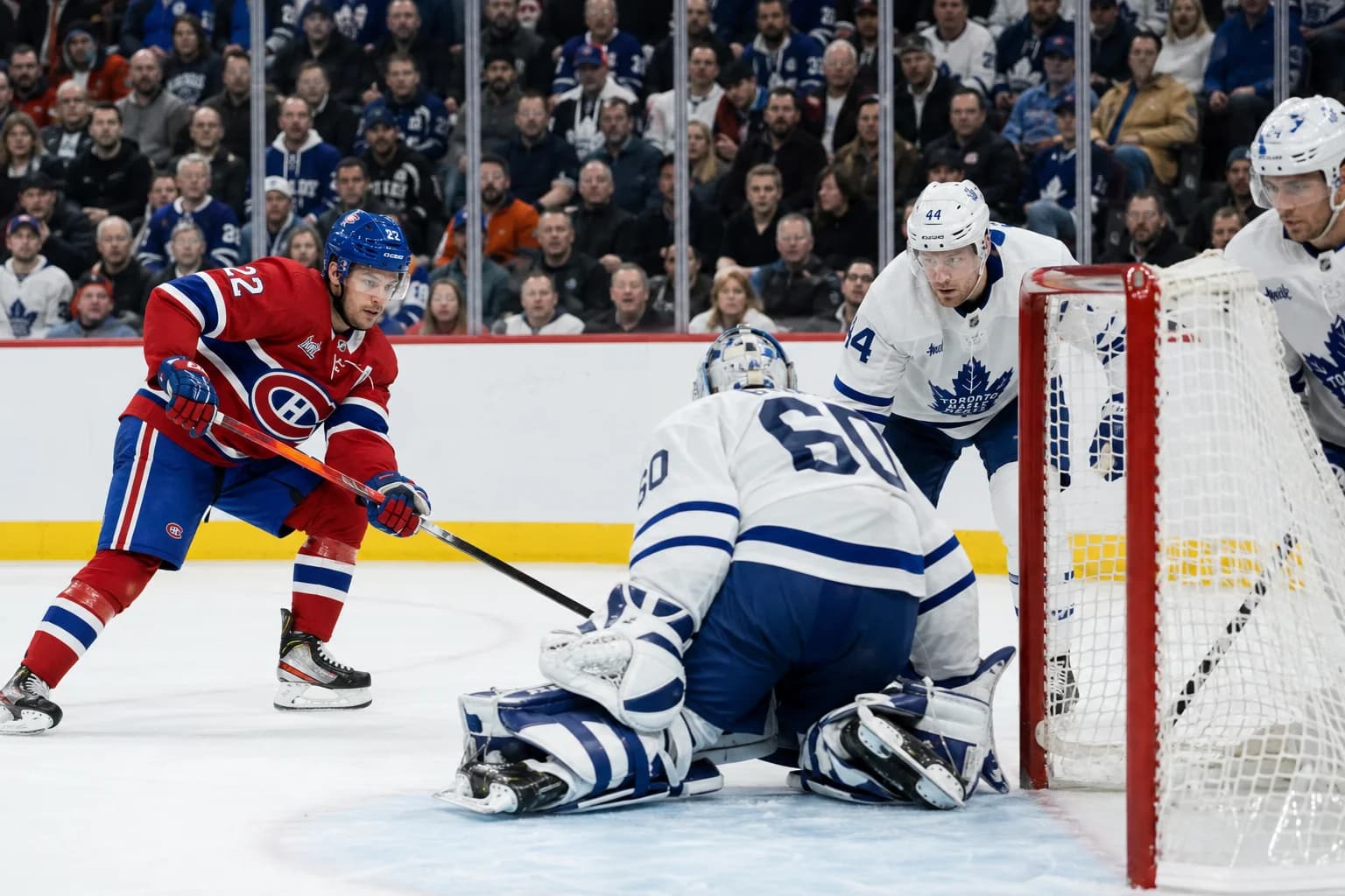 Cover Image for Montreal Canadiens vs Maple Leafs