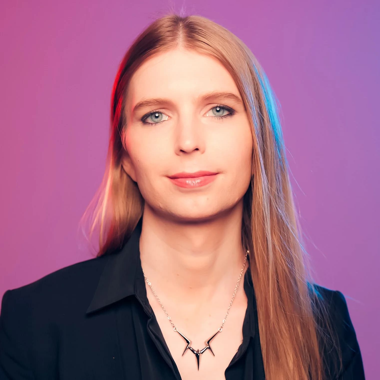 Cover Image for Quebec immigration probe Collège Supérieur Montréal graduates