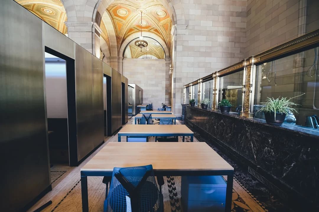Cover Image for Centre Eaton Montreal Les Terrasses Dining Space 2026
